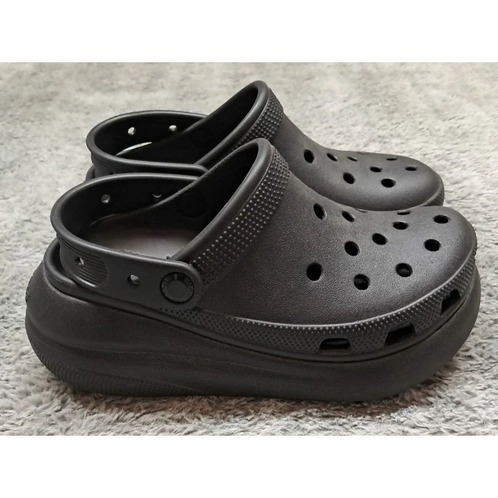 Crocs Womens Sz 6 Classic Bae Clogs Platform Iconic Comfort Black Shoes Mens 4 - Picture 4 of 10